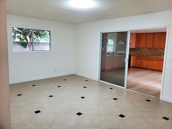 3rd image of 16719 Wing Ln