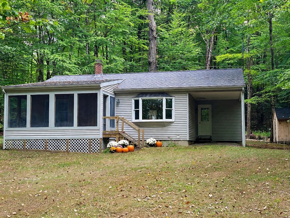 1st image of 441 Old County Road