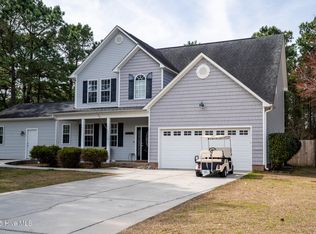 112 Forest Ln, Swansboro, NC 28584