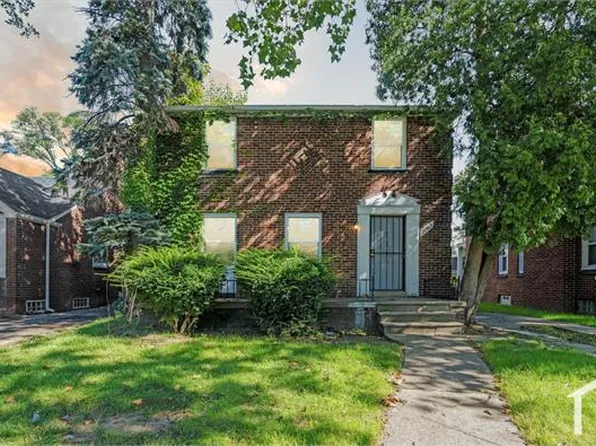 15295 Seymour St, Detroit, MI 48205