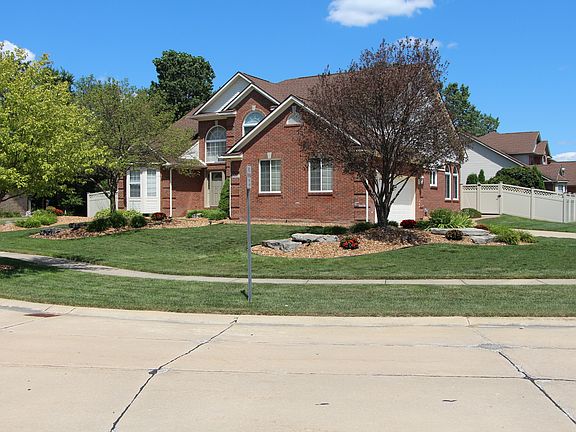 3rd image of 26607 McBeth Ct