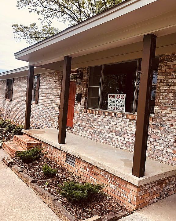 New landscaping and posts