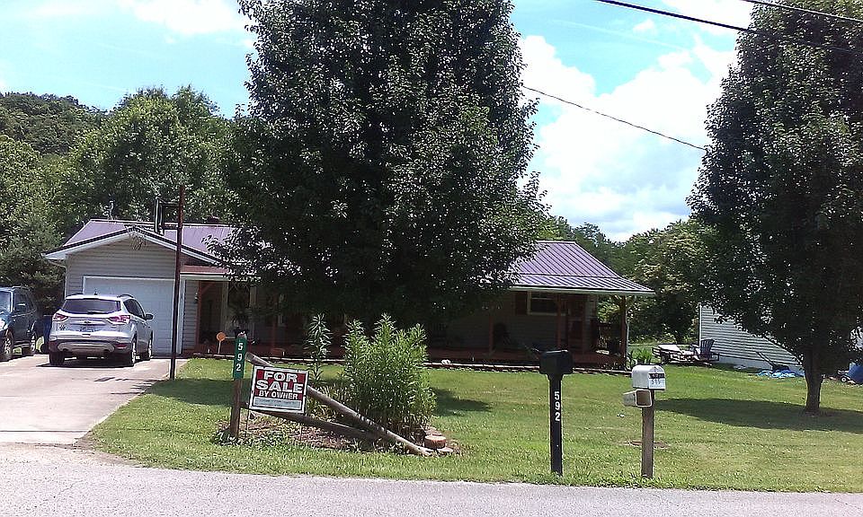 1st image of 592 County Road 70