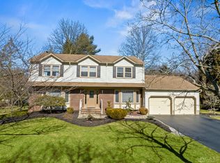 3 Huron Ct, East Brunswick, NJ 08816