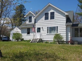 137 Groton Rd, North Chelmsford, MA 01863