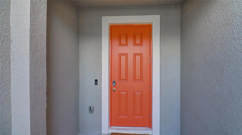 3 bed, 2.5 bath, 1597 sqft, $2,500 — Photo 3