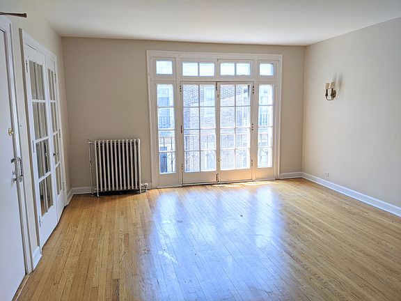 4th image of 911 Elmwood Ave APT J3