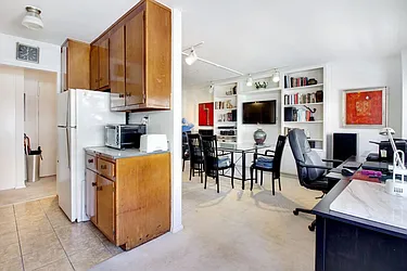 Sold by LG Fairmont Group