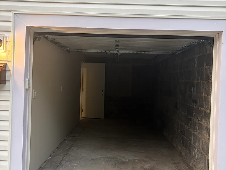 17 Jefferson St #A — Photo 31