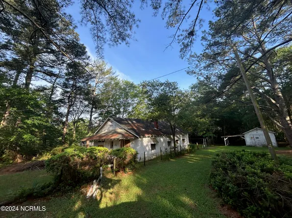 119 Entwistle Third Street, Rockingham, NC 28379