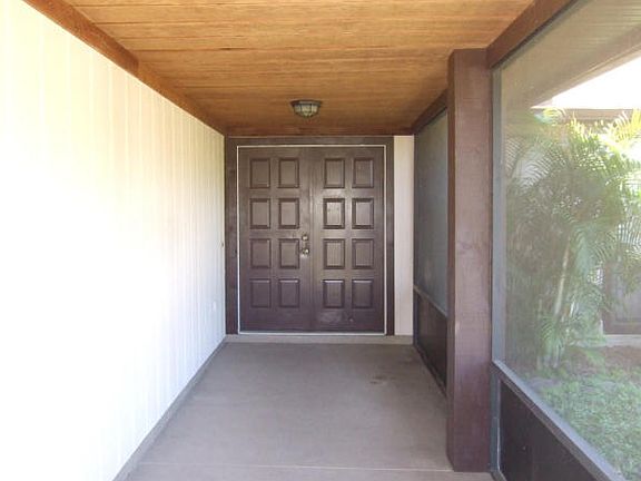 3rd image of 492 NE Midvale St