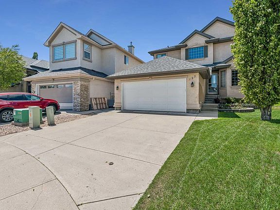 4th image of 127 Edgeridge Close NW