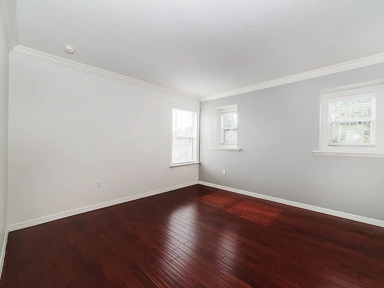 10124 Malpas Point #1 — Photo 4