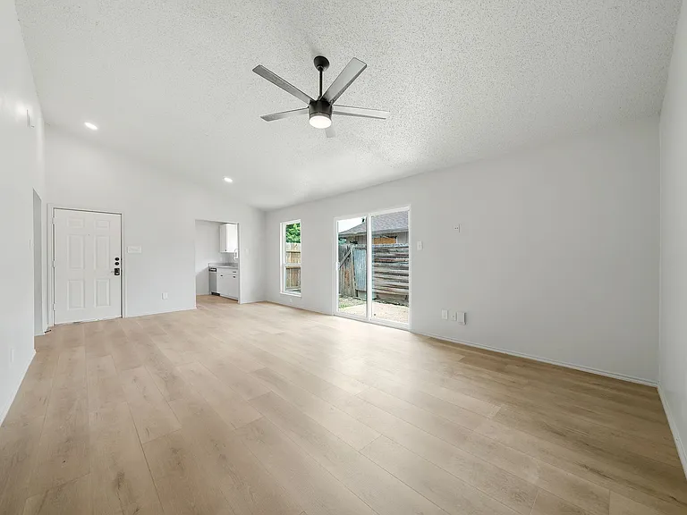 5250 Gawain Dr #5250 — Photo 13