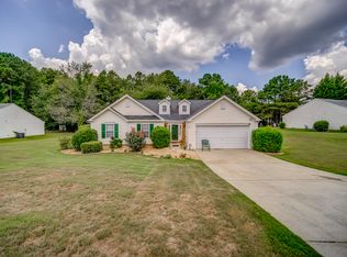 5410 Wicklander Dr, Powder Springs, GA 30127