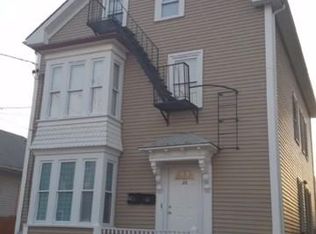 23 Humes St, Providence, RI 02907