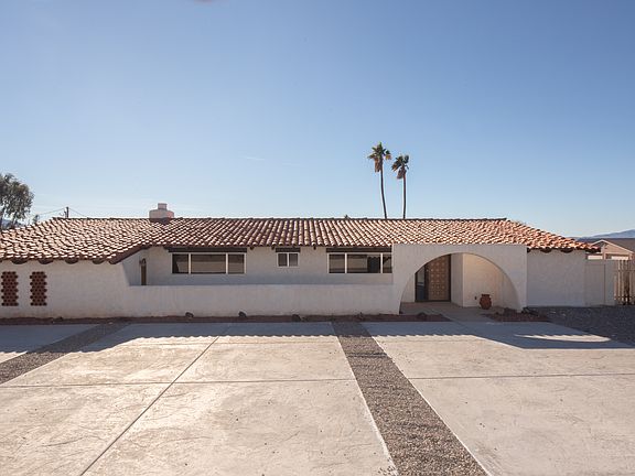 2nd image of 2411 Pima Dr S