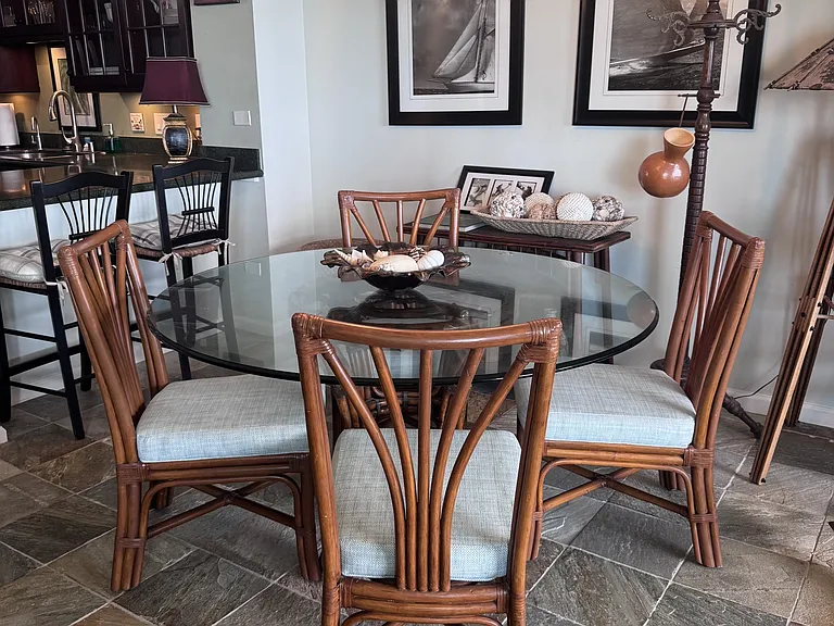 2405 Kalanianaole St #406 — Photo 11