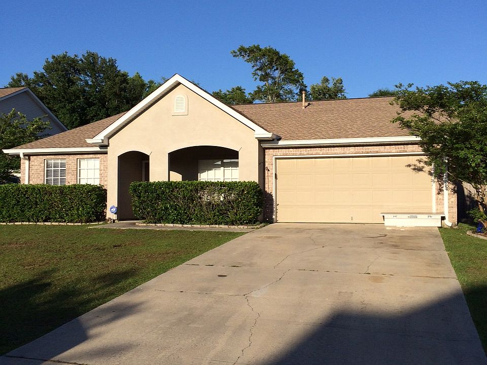 1st image of 11822 Summerhaven Cir