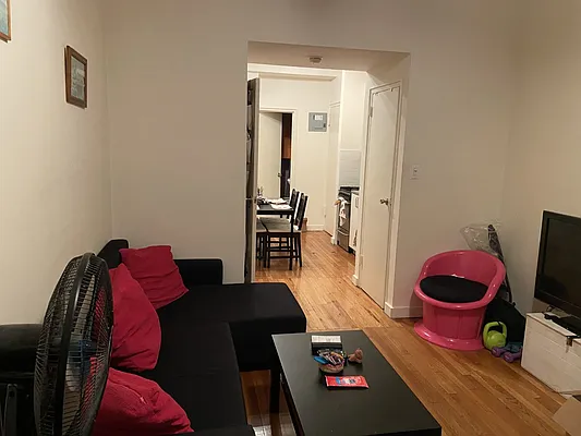 Rented by Douglas Elliman | media 6