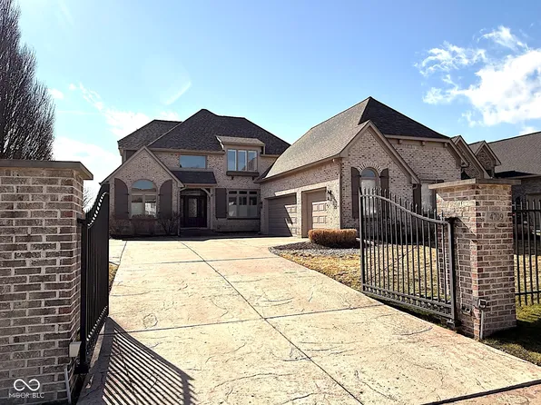 4709 River Ridge Dr, Indianapolis, IN 46240