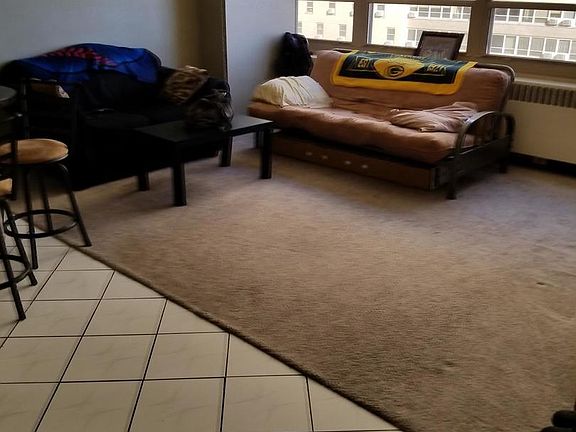 4th image of 3950 N Lake Shore Dr APT 826