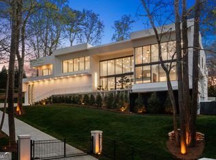 4390 Paran Pl, Atlanta, GA 30327