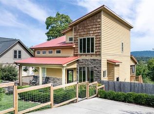 281 Westwood Pl, Asheville, NC 28806