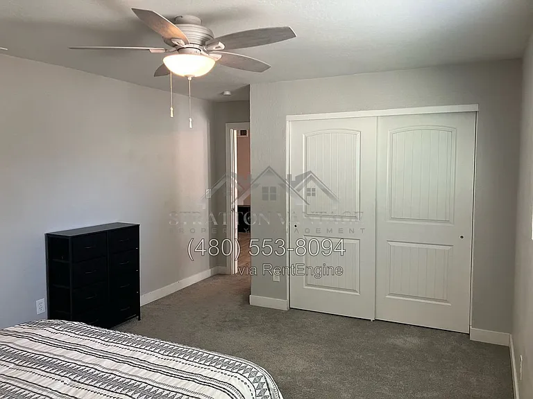 2732 E Michigan Ave — Photo 23