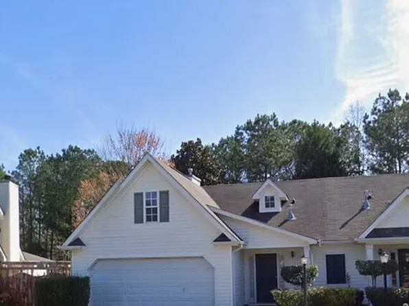 70 Courtyard Dr, Newnan, GA 30265