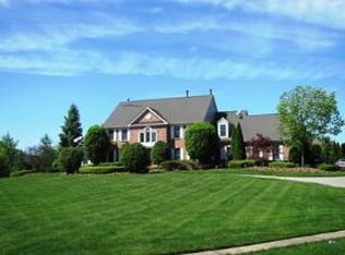 1 Finch Ct, West Windsor, NJ 08550