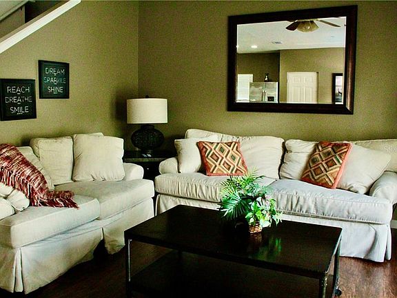 2nd image of 2900 Edenshire Way #101