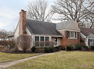 2500 Grant St, Evanston, IL 60201