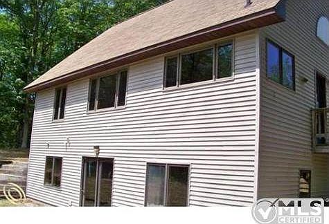 102164910 Rear view.JPG