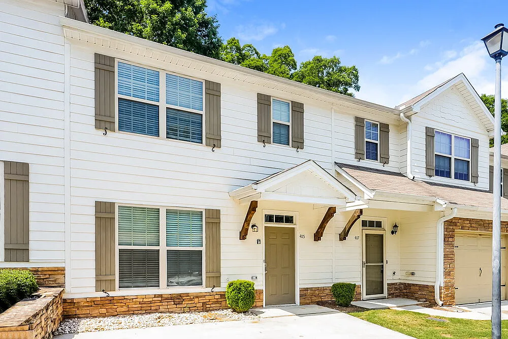 3 bed, 2.5 bath, 1440 sqft, $1,870 — Photo 4