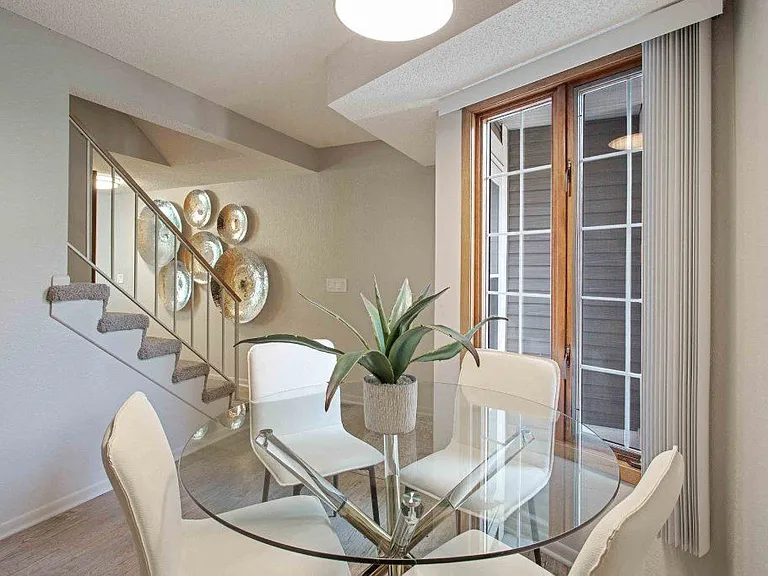 Seasons Villas — Photo 10
