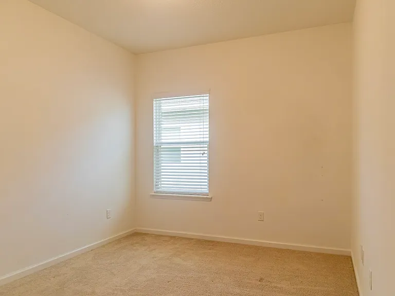 10104 Bedford Lakes Ct — Photo 10