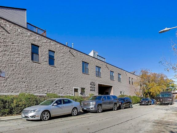 2nd image of 400 N Racine Ave APT 204