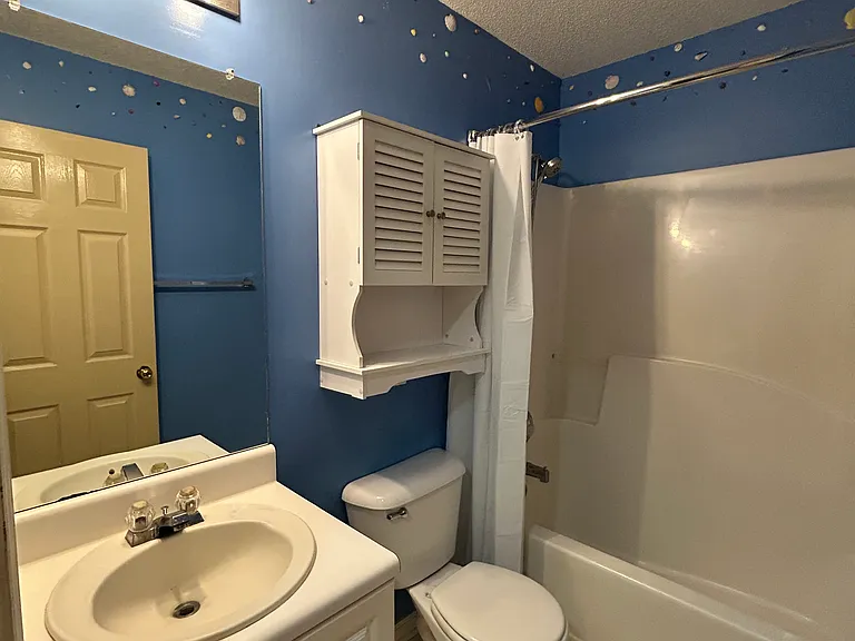 2nd Bathroom