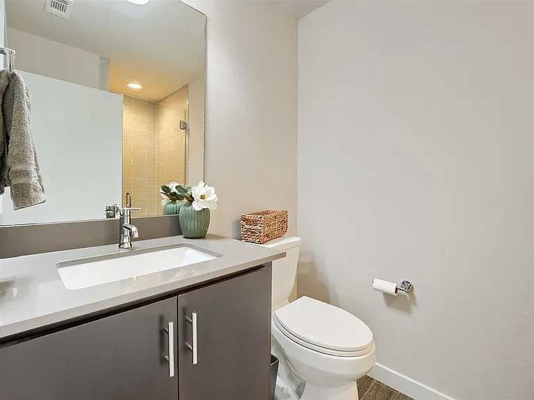 2301 Bluebonnet Ln #4 — Photo 26