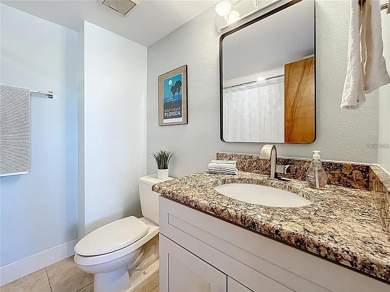 1750 Harbor Pl S #104 — Photo 24