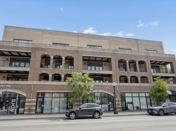 1423 W Belmont Ave APT 4, Chicago, IL 60657