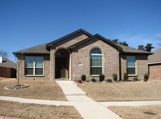 30 Cimarron St, Lancaster, TX 75146