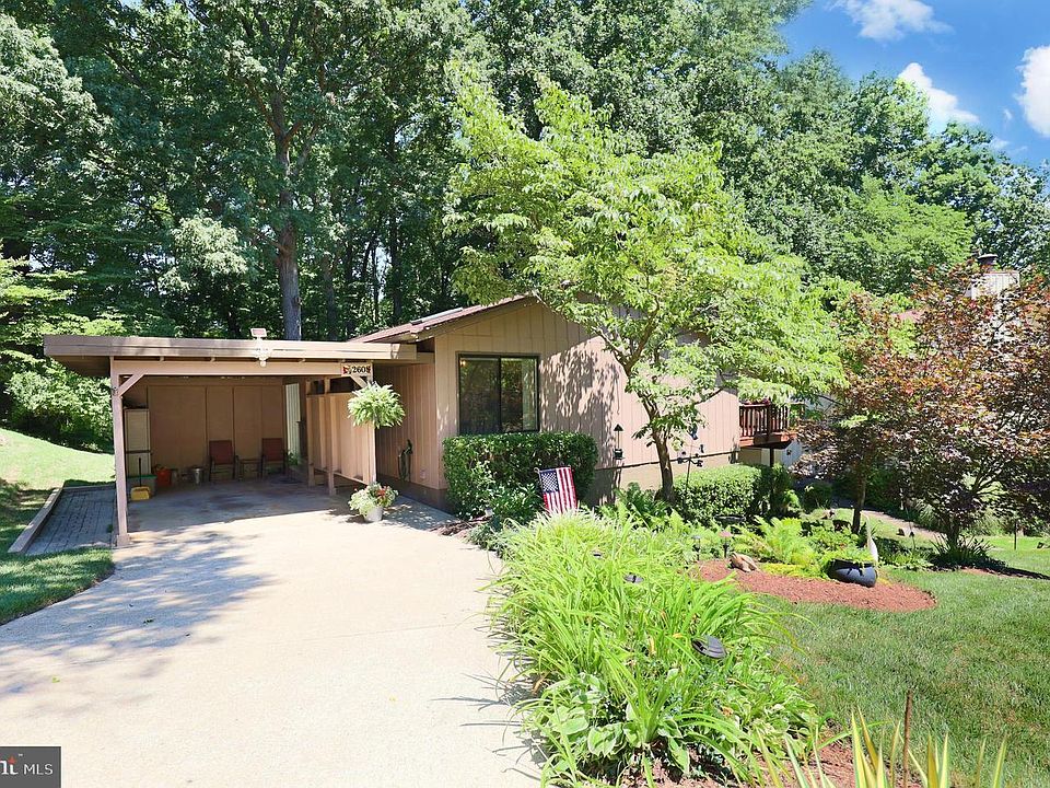 1st image of 2608 Woodfern Ct