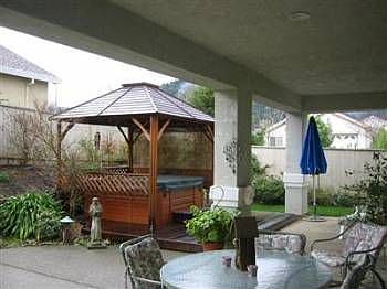 2nd image of 106 Wisteria Cir