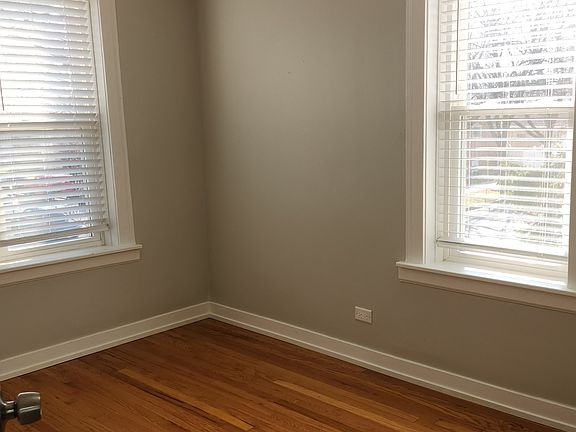 3rd image of 5514 W George St APT 2