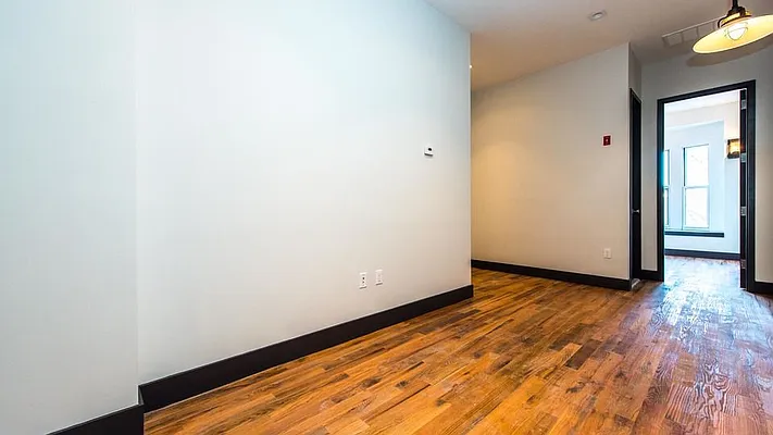 Rented by Nooklyn NYC LLC | media 6