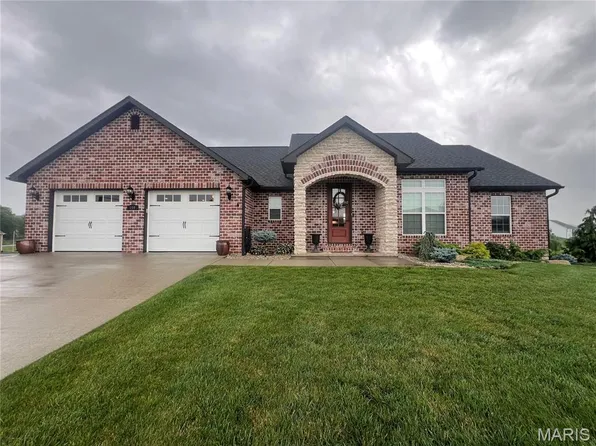 800 Lakeview Crossing Cpe, Cape Girardeau, MO 63701