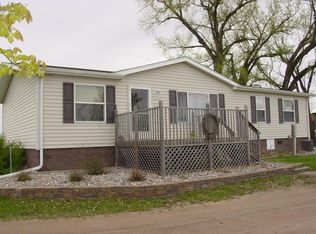 15556 420th Ave NW, Warren, MN 56762