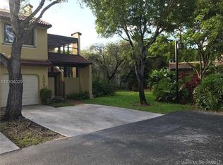 10097 Costa Del Sol Blvd, Doral, FL 33178